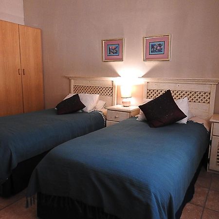 Mosselbay Backpackers Hostel Mossel Bay Exterior photo