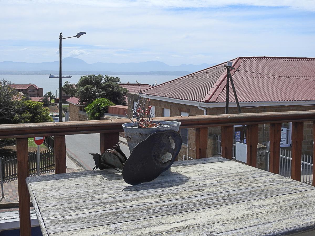 Mosselbay Backpackers Hostel Mossel Bay Exterior photo