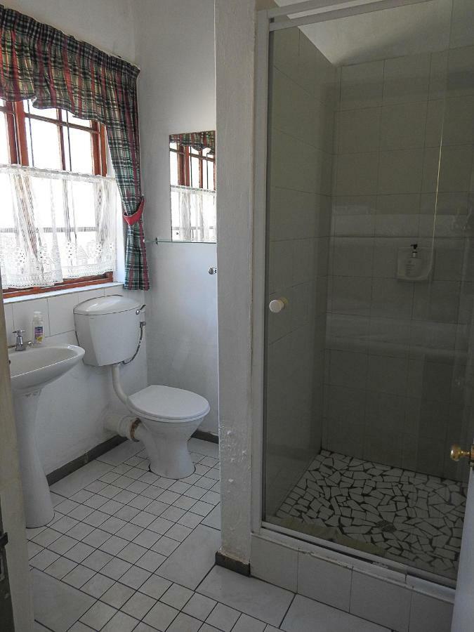 Mosselbay Backpackers Hostel Mossel Bay Exterior photo